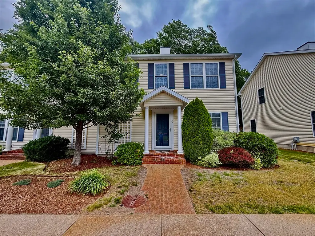 204 Center St #9, Pembroke, MA 02359 - #1