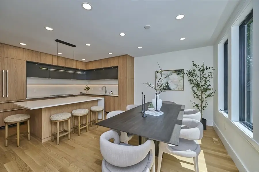 123 Fuller #B, Brookline, MA 02446 - #3