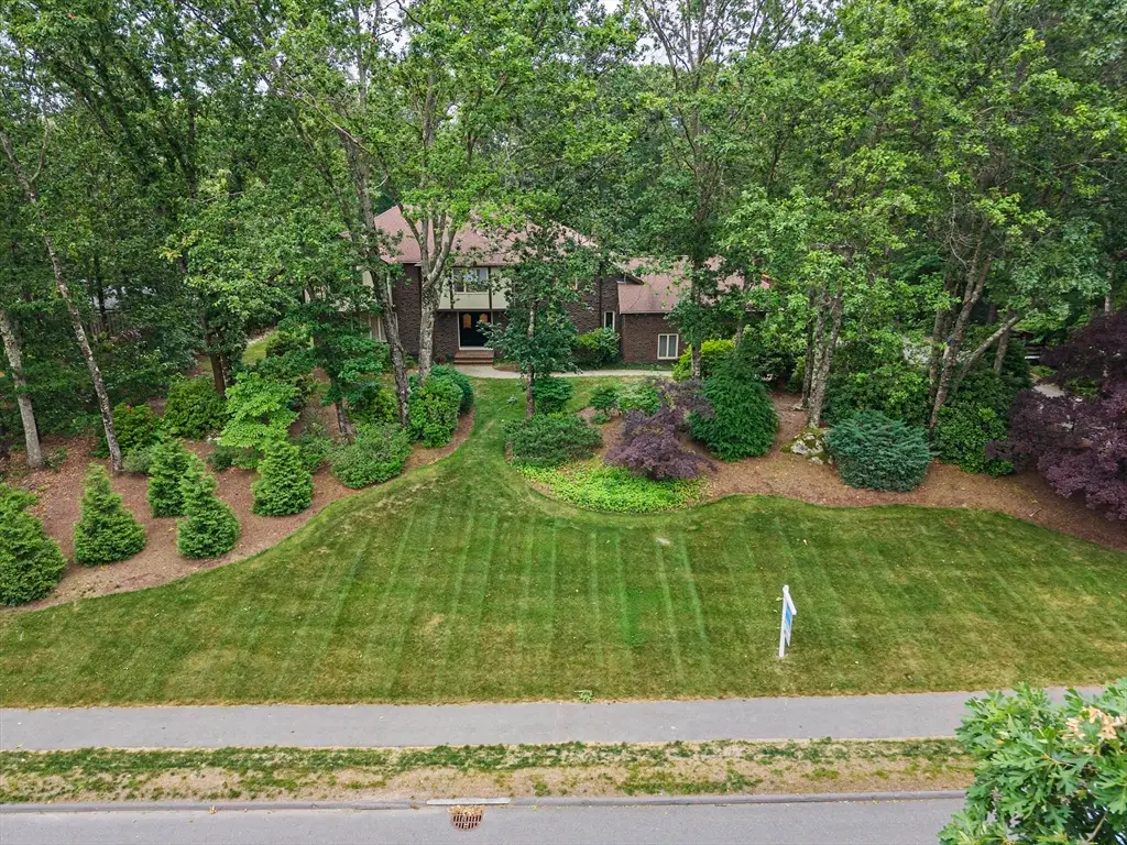 42 Eisenhower Dr, Sharon, MA 02067 - #1