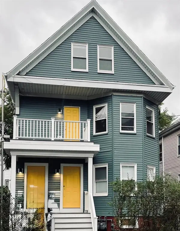 17 Belmont St, Somerville, MA 02143