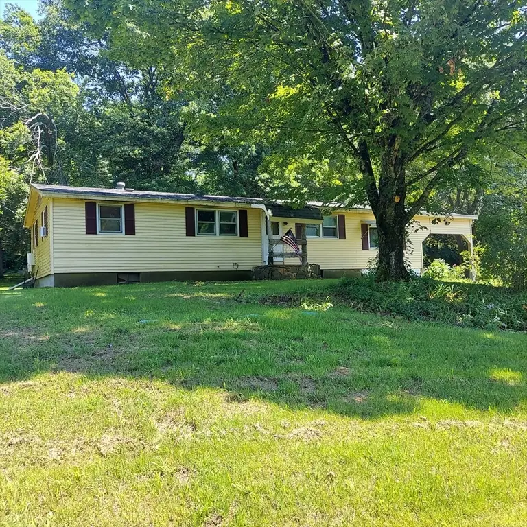 1075 West Brookfield Road, New Braintree, MA 01531 - #1