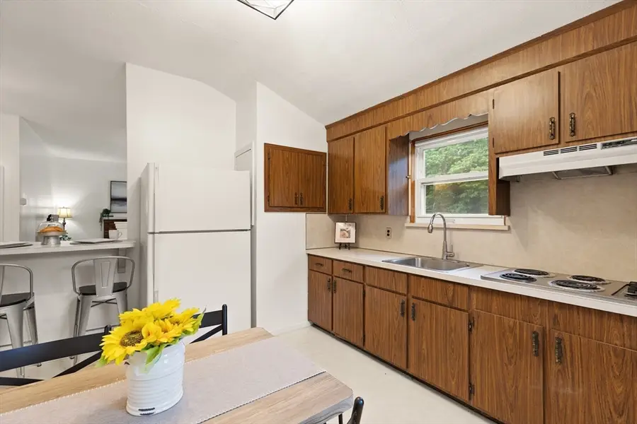 60 Holbrook Ave, Stoughton, MA 02072 - #3