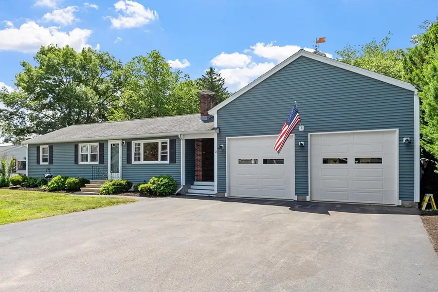 13 Asbury Street, Salem, NH 03079 - #2