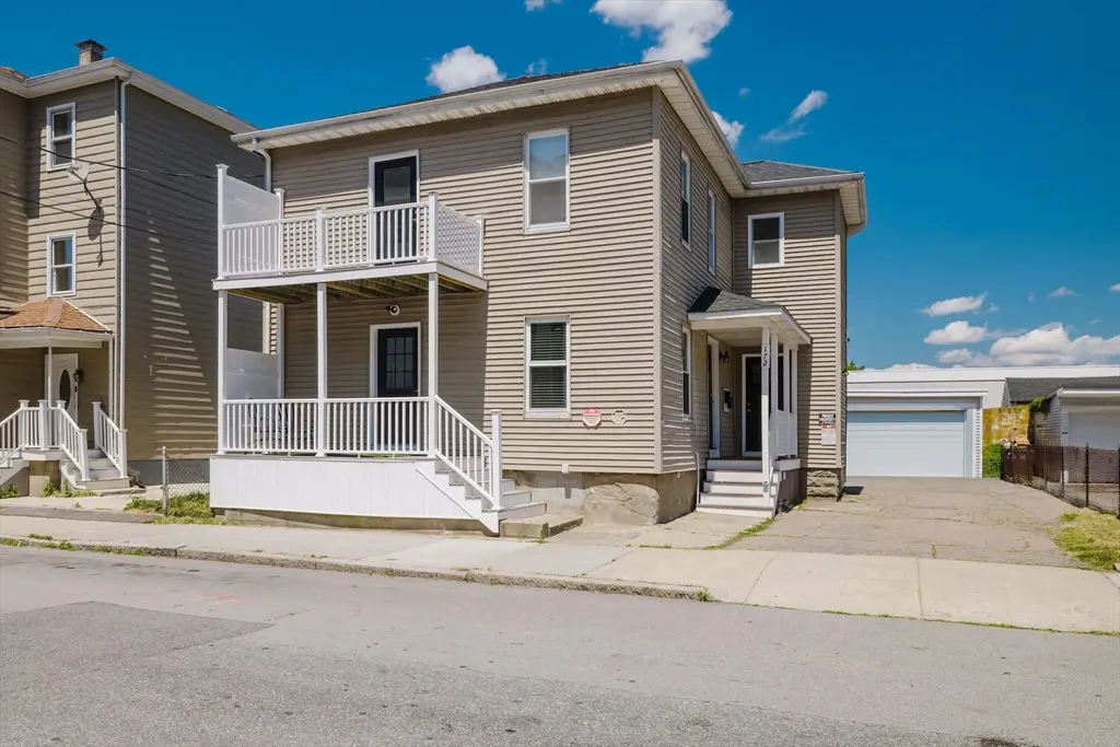 172 Nashua St, Fall River, MA 02721 - #1