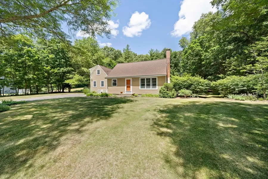 12 Walnut Rd, Norwell, MA 02061 - #3