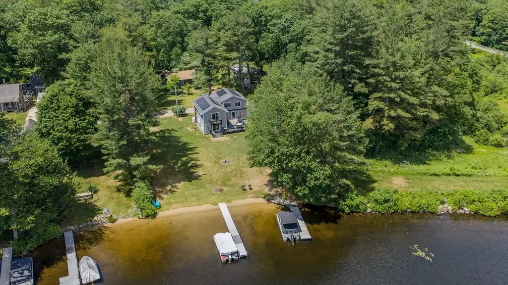 15 Lake View Dr, Spencer, MA 01562 - #1