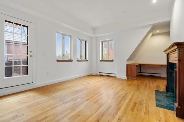 2 Clarendon St #505, Boston, MA 02116