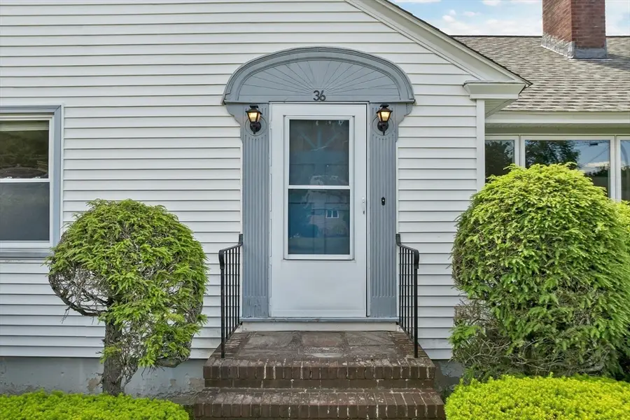 36 Louisberg St, Lawrence, MA 01843 - #3