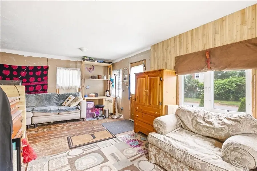2 Hillwood Ave, Stoughton, MA 02072 - #3