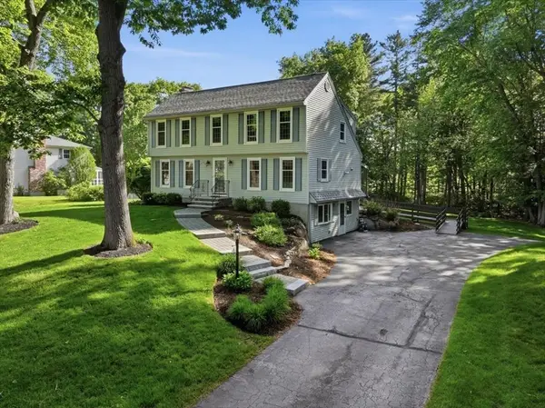 7 Brookside Court, Methuen, MA 01844