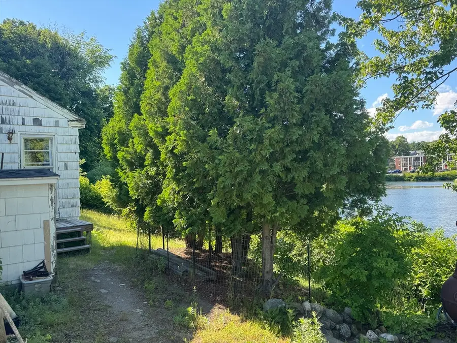 13 Elm St, Leominster, MA 01453 - #3