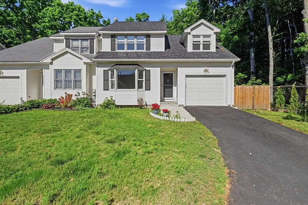 53 Luden St, Springfield, MA 01118 - #1