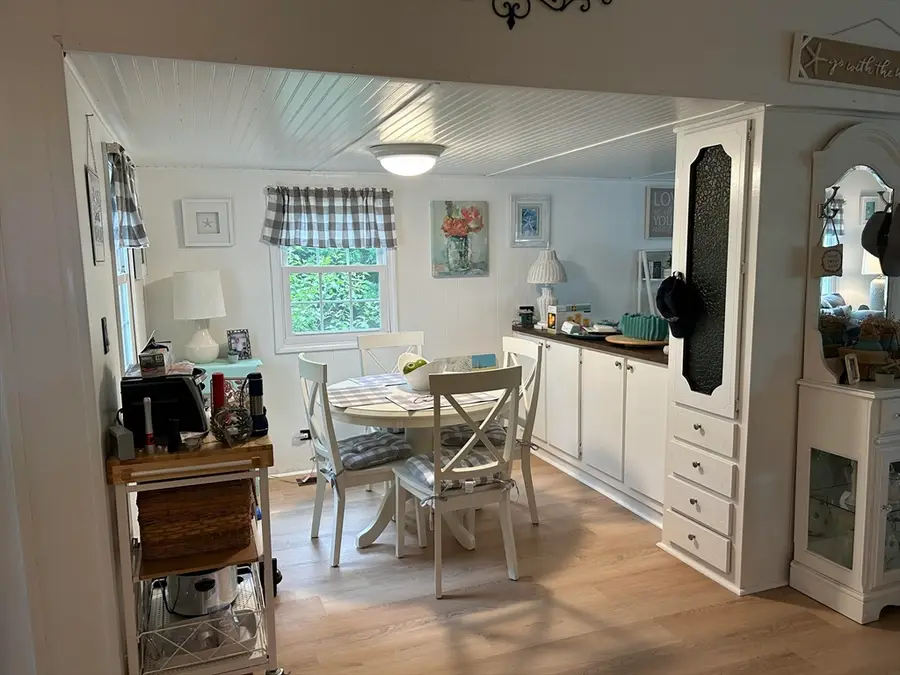22 Sycamore Drive, Halifax, MA 02338 - #3