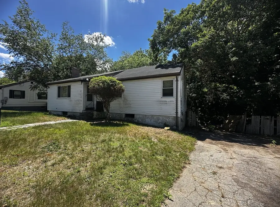 40 Cross St, Randolph, MA 02368 - #2
