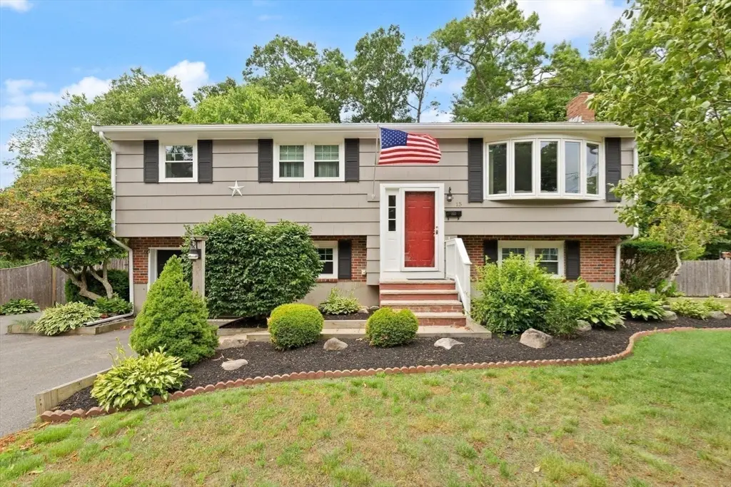15 W. Meadow Dr, Brockton, MA 02302 - #1