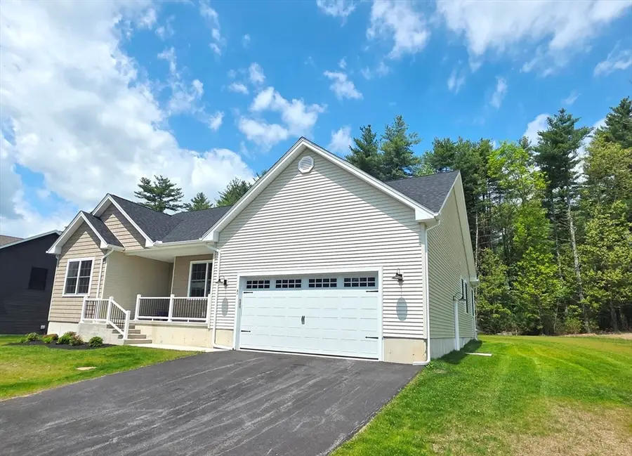 31 High Bluff Rd, Belchertown, MA 01007 - #3