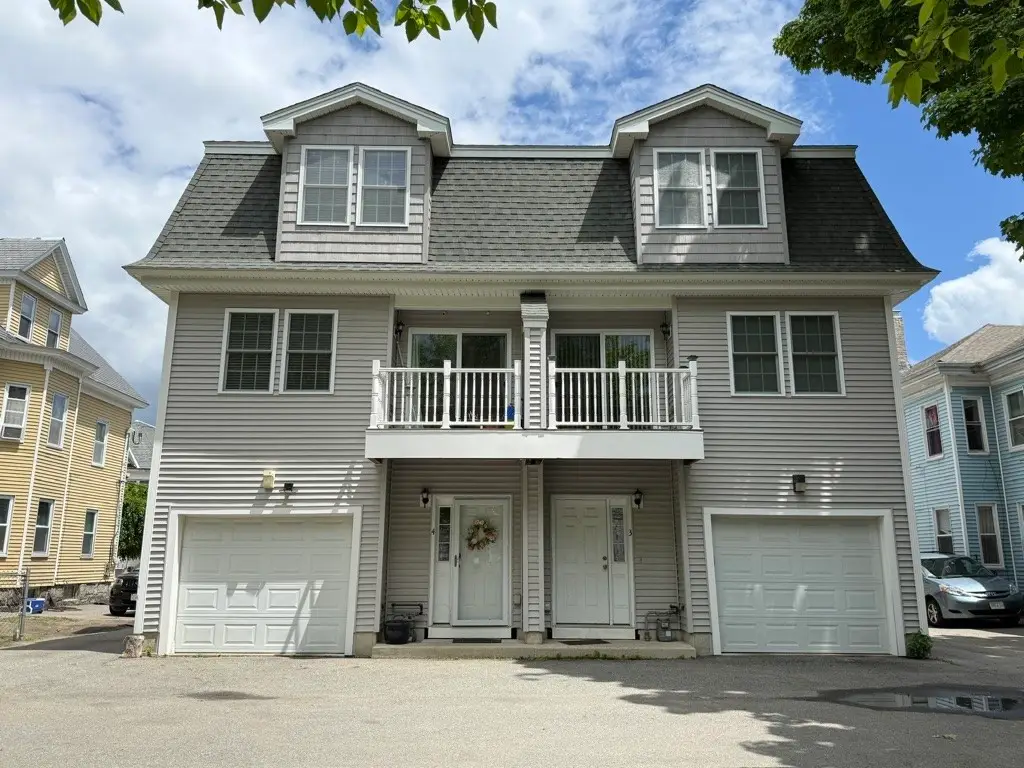 85 Fort Hill Ave #3, Lowell, MA 01852 - #1