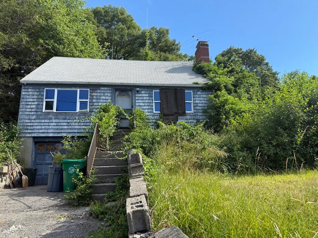 10 Roberts Road, Ashland, MA 01721 - #1
