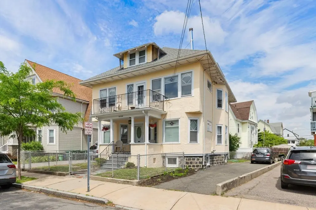 7 Yale St, Medford, MA 02155 - #1