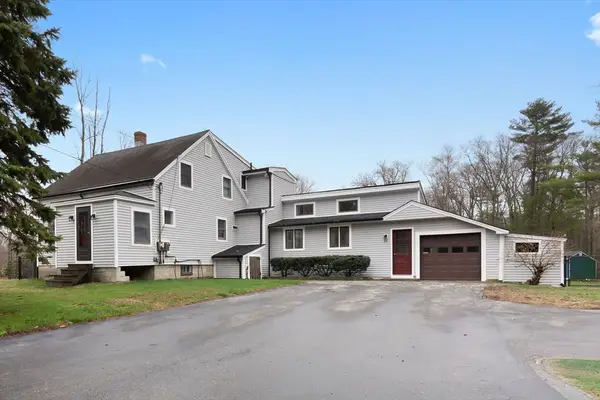54 Rabbit Rd, Salisbury, MA 01952