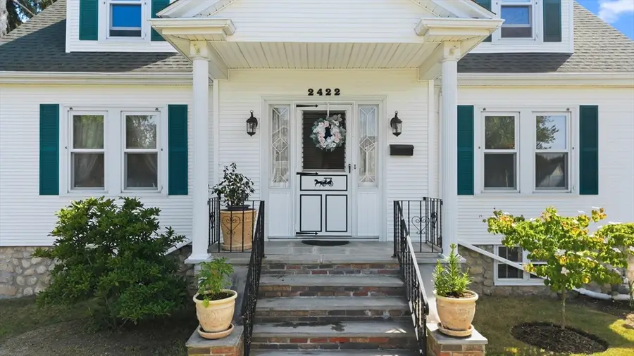2422 Acushnet Ave, New Bedford, MA 02745 - #3