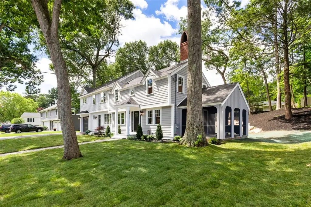 6 Longbow Rd, Lynnfield, MA 01940 - #1
