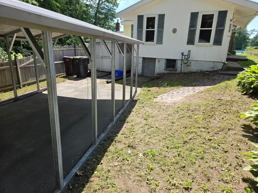 212 Rose Anna Ct, Westfield, MA 01085 - #3