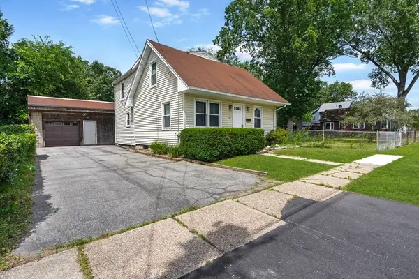 25 Prince Avenue, West Springfield, MA 01089