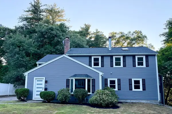 20 Alberta Dr, Hudson, MA 01749