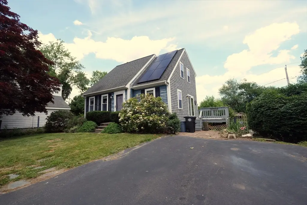 7 Holly St, Halifax, MA 02338 - #1