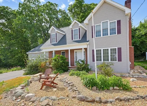 21 Winsor Dr., North Attleboro, MA 02760