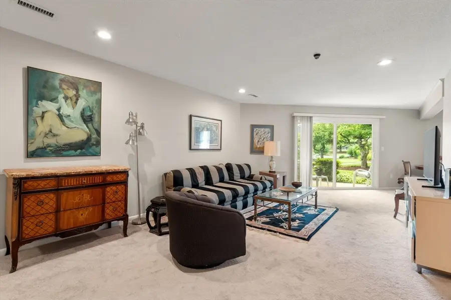 55 Brian Dr #D, Stoughton, MA 02072 - #3