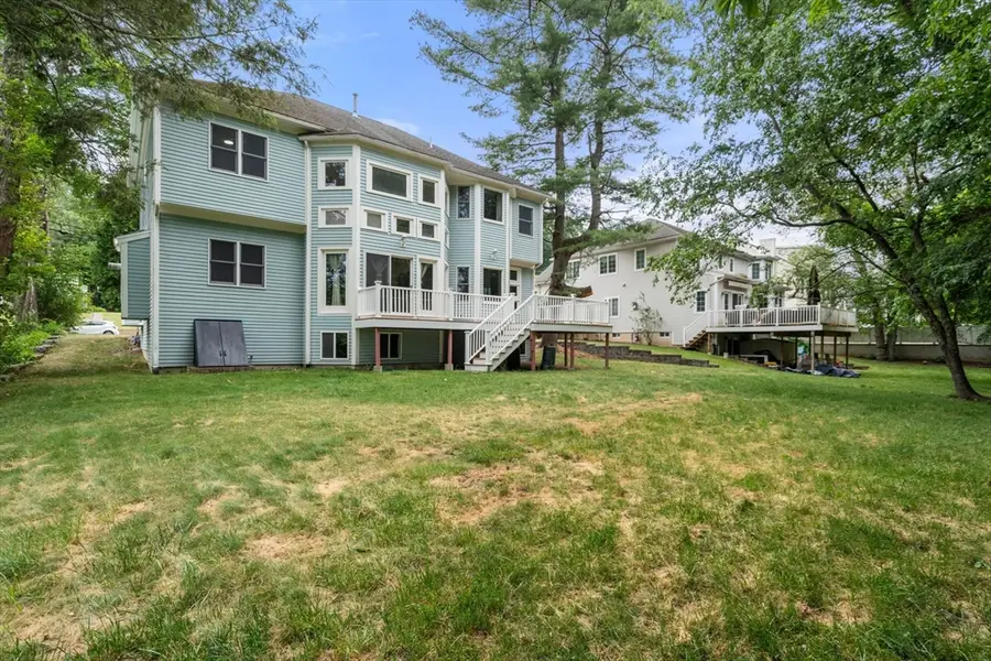 142 Hartman Rd, Newton, MA 02459 - #3