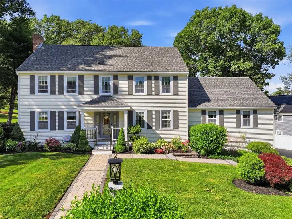 45 Constitution Dr, Leominster, MA 01453 - #1