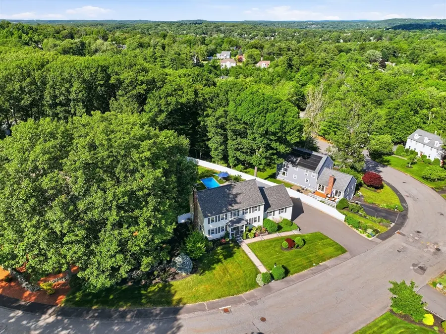 45 Constitution Dr, Leominster, MA 01453 - #3