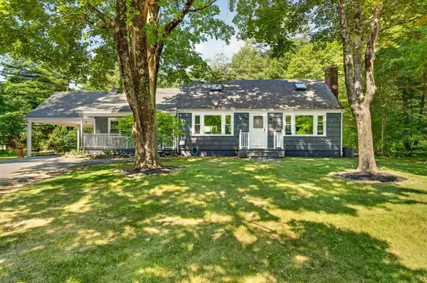 156 Bedford Street, Middleboro, MA 02346