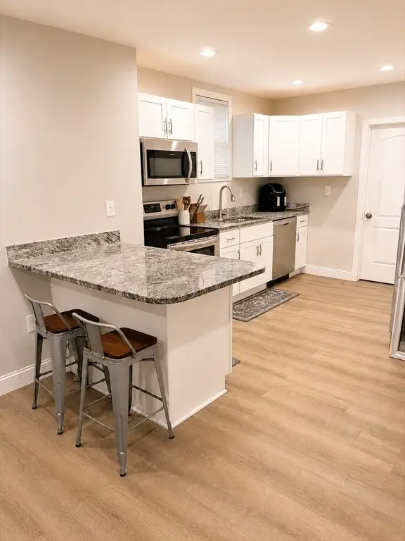 19 Westminster St, Worcester, MA 01605 - #3