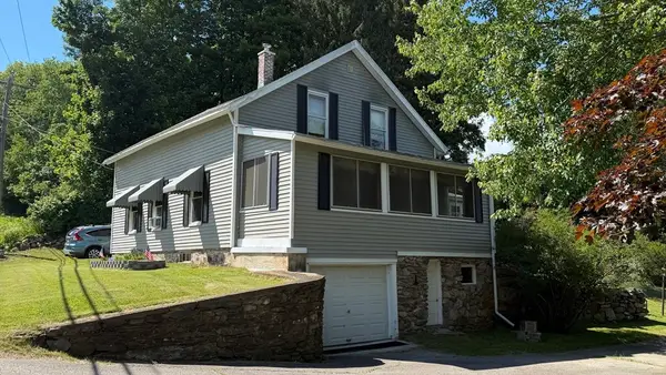 445 Lebanon Hill Rd, Southbridge, MA 01550