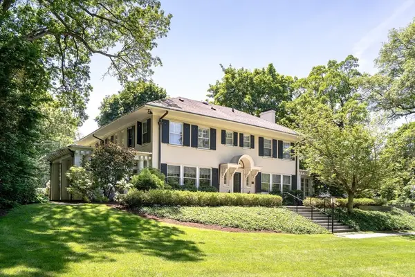 66 Beaumont Ave, Newton, MA 02460