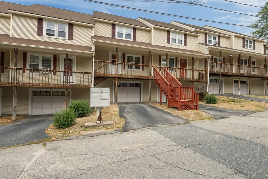 43 High St #43, Whitinsville, MA 01588 - #1
