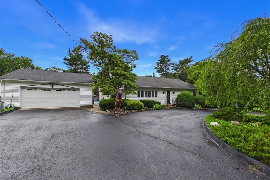 26 Pershing Ave, Acushnet, MA 02743 - #2