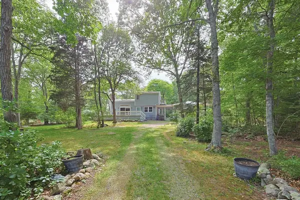 1775 Drift Rd, Westport, MA 02790