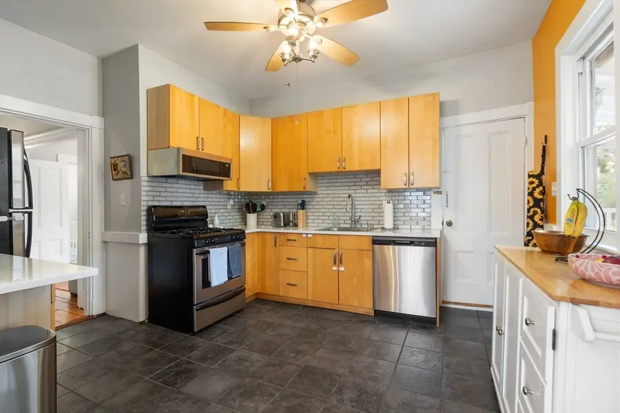 4295-4297 Washington St #4, Boston, MA 02131 - #3