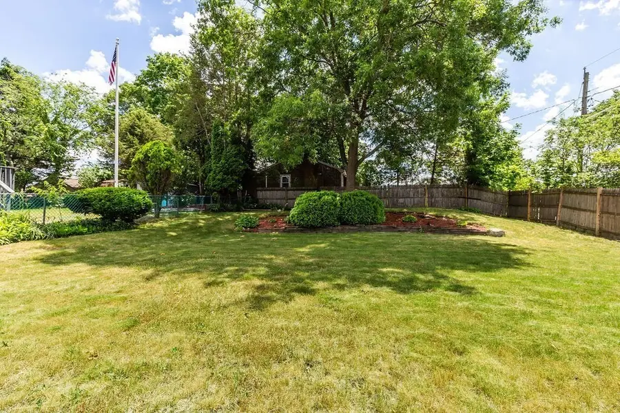 40 Sycamore St, Brockton, MA 02301 - #3