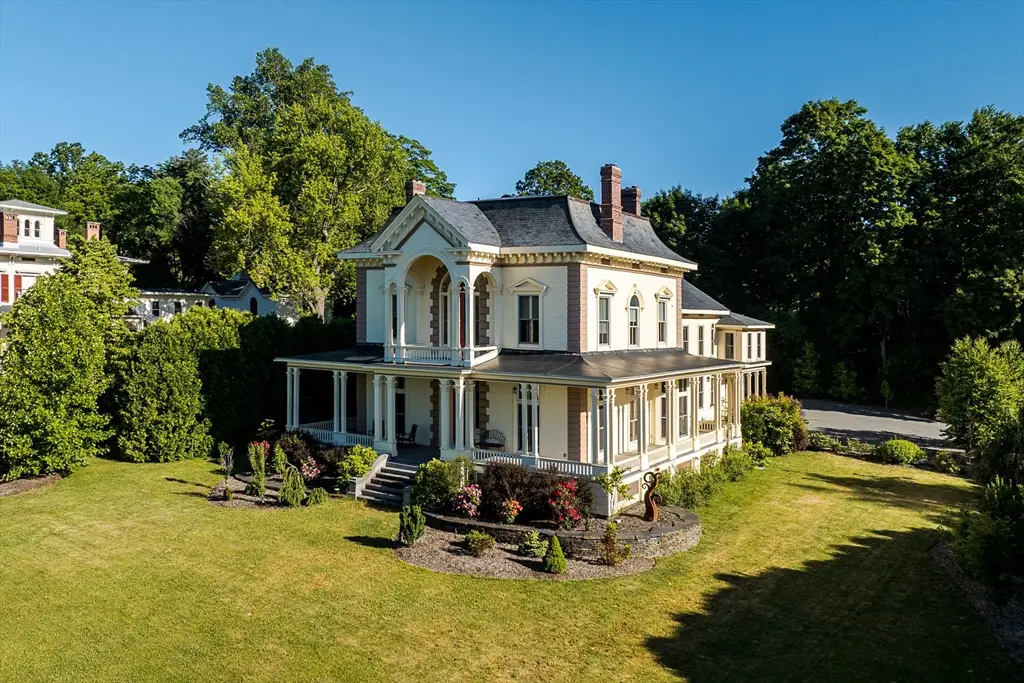 38 Gray St., Amherst, MA 01002 - #1