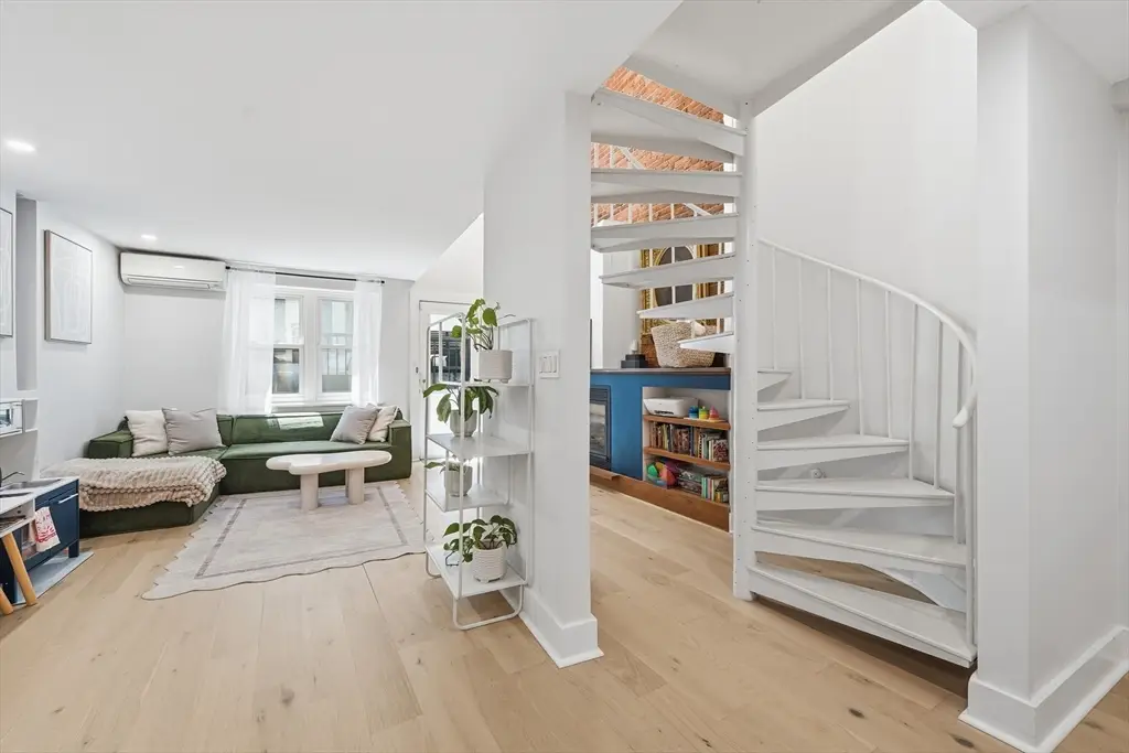 15 Cazenove St #1, Boston, MA 02116 - #1