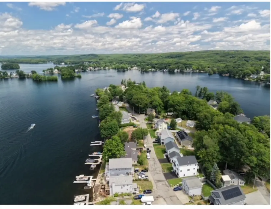 36 Colonial Rd., Webster, MA 01570 - #2