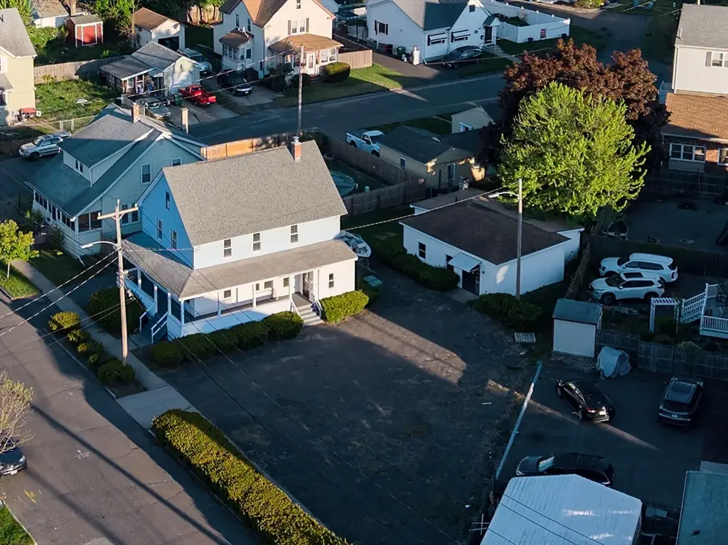 30 Dickinson Street, Chicopee, MA 01020 - #1