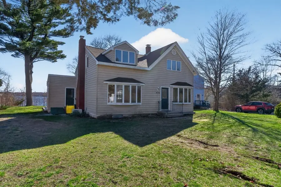 436 Reservoir St, Norton, MA 02766 - #3