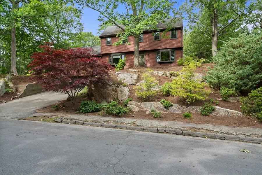 37 Michele Ln, Braintree, MA 02184 - #3